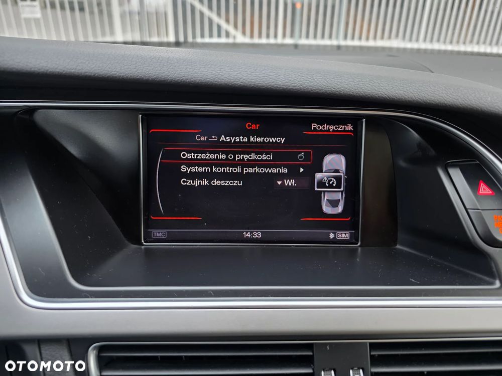 Audi A4 Limousine - 17