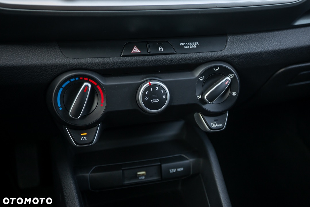 Kia Stonic 1.0 T-GDI M DCT - 31