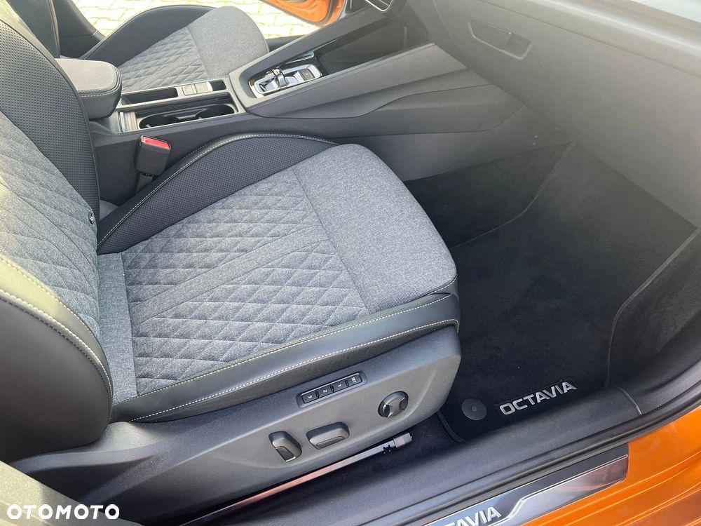 Skoda Octavia 2.0 TDI Sportline DSG - 8