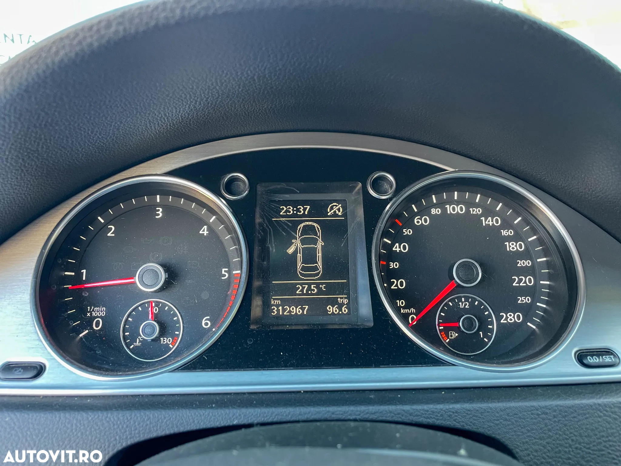Volkswagen Passat CC 2.0 TDI BlueMotion Technology - 27
