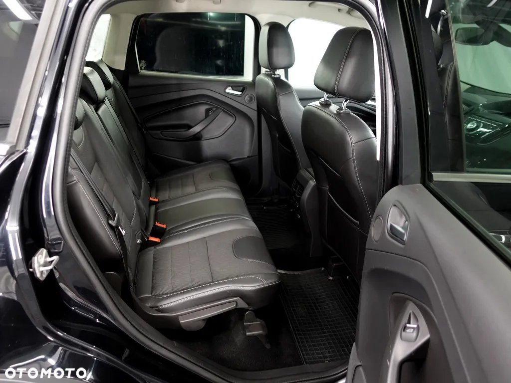 Ford Kuga 2.0 TDCi FWD Titanium - 9