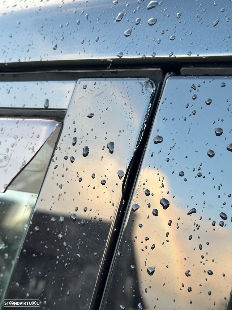 Suzuki Vitara 1.6 VVT GLE - 26