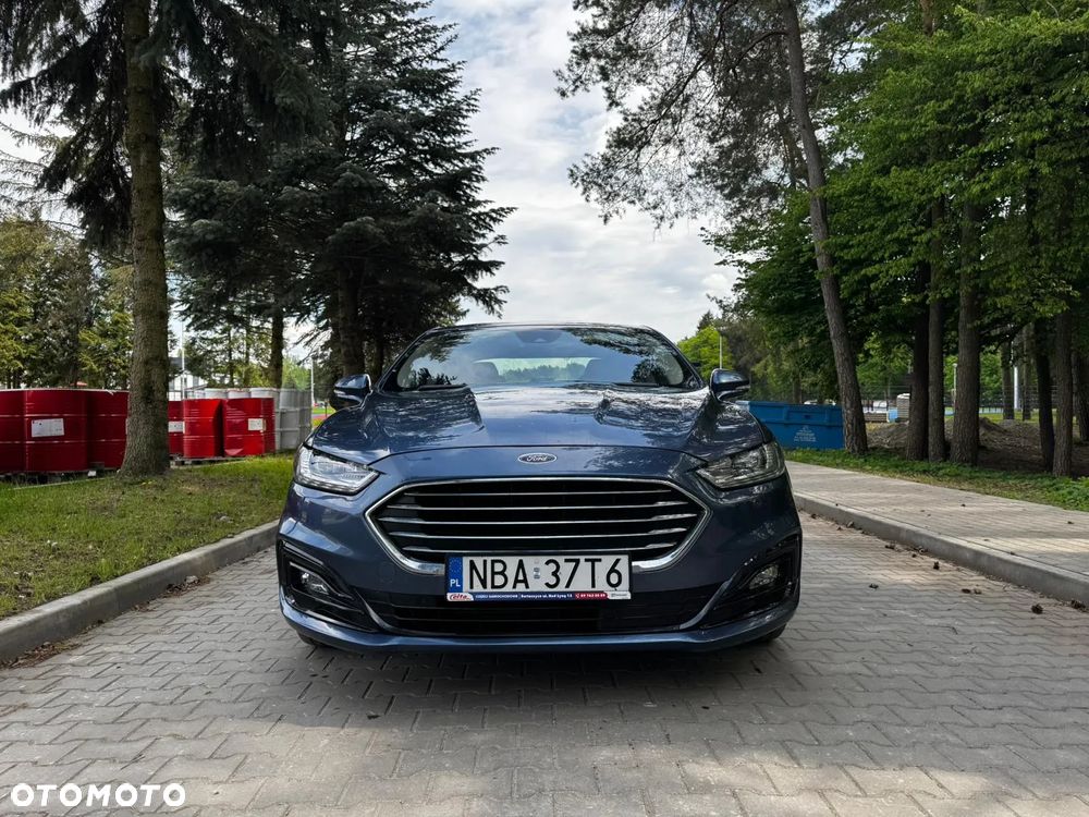 Ford Fusion - 17