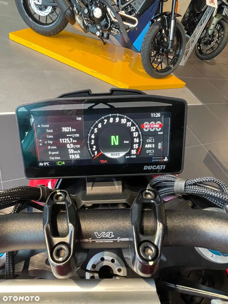 Ducati Streetfighter V4 - 9