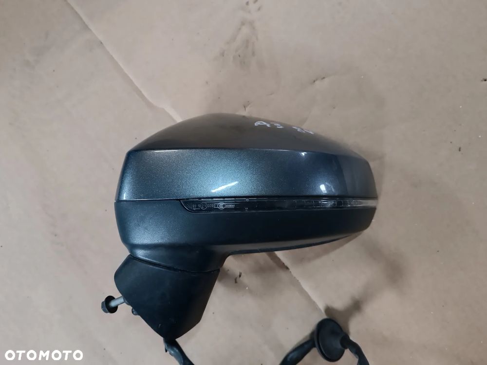 LUSTERKO LEWE 6 PIN AUDI A3 8V - 1