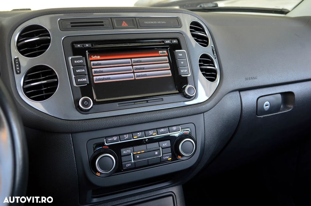 Volkswagen Tiguan 2.0 TDI 4Motion DSG Trend & Fun - 9