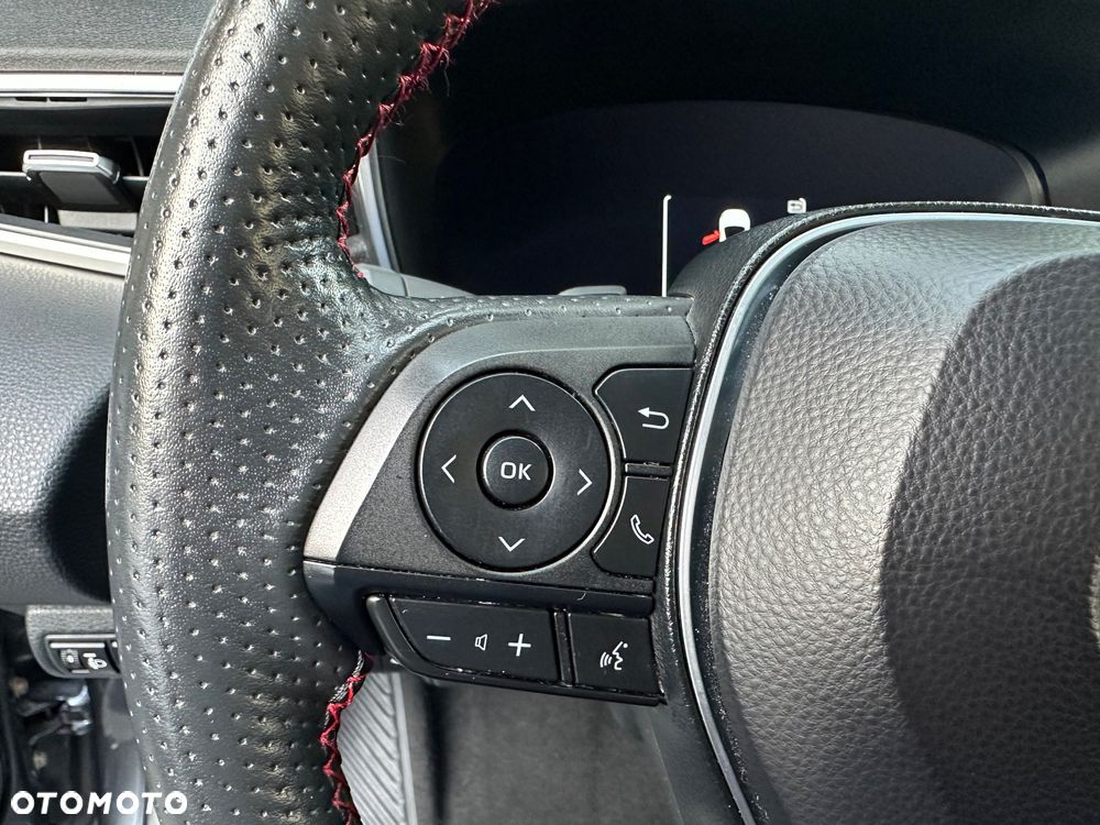 Toyota Corolla 2.0 Hybrid GR Sport Dynamic - 21