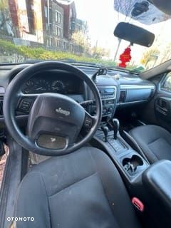 Jeep Grand Cherokee - 4