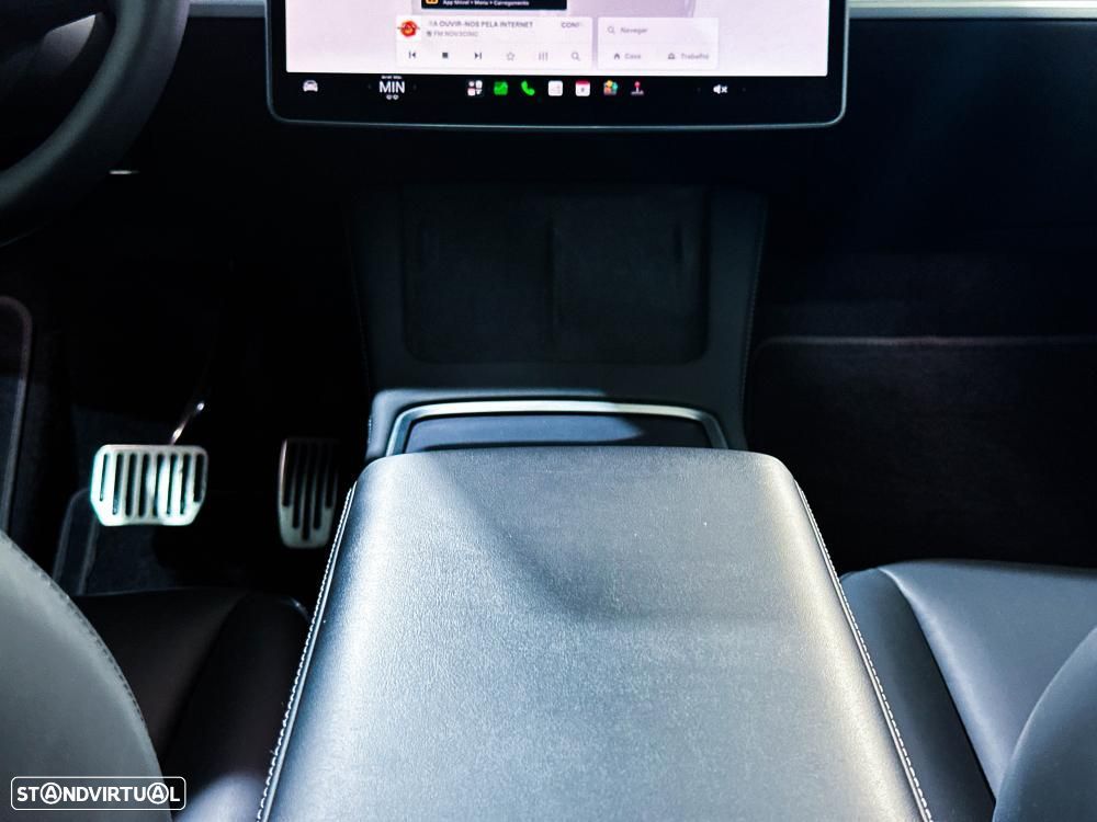 Tesla Model Y Standard - 24