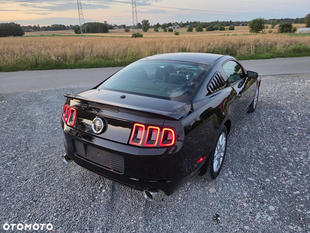 Ford Mustang - 17