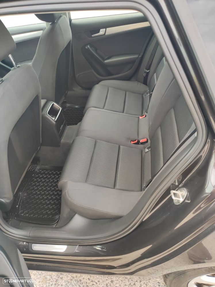 Audi A4 Avant 2.0 TDi Multitronic - 6