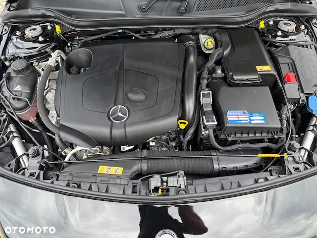 Mercedes-Benz CLA Shooting Brake 200 (CDI) d - 22