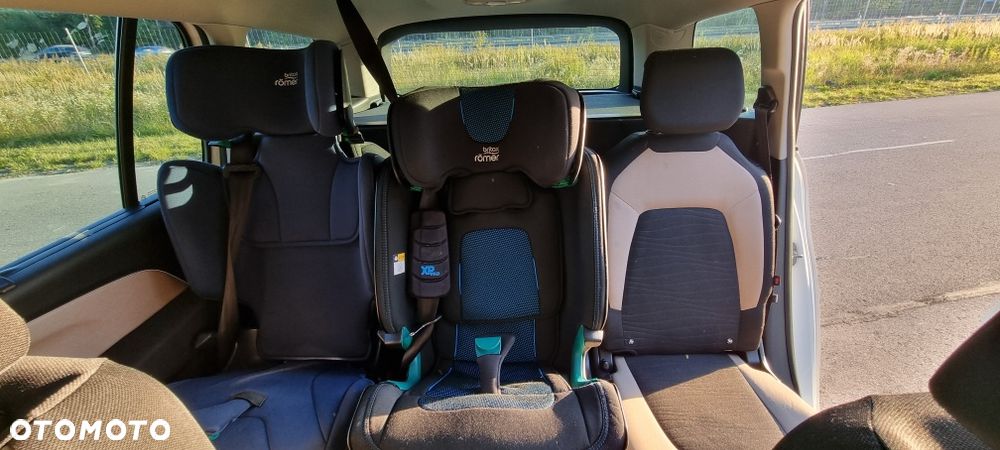 Citroën C4 Grand Picasso - 8