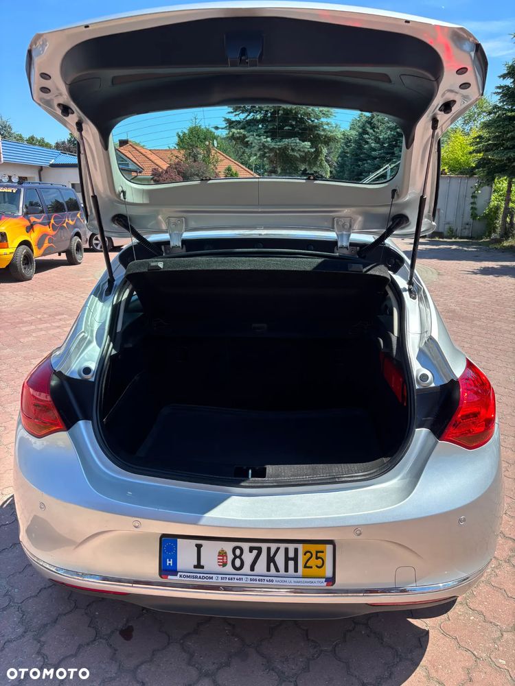 Opel Astra - 11