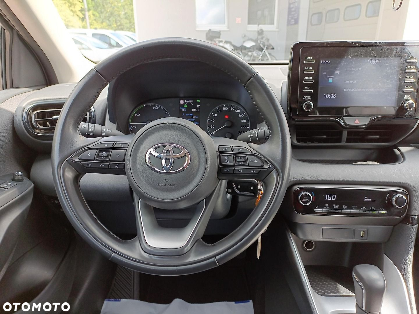 Toyota Yaris - 16
