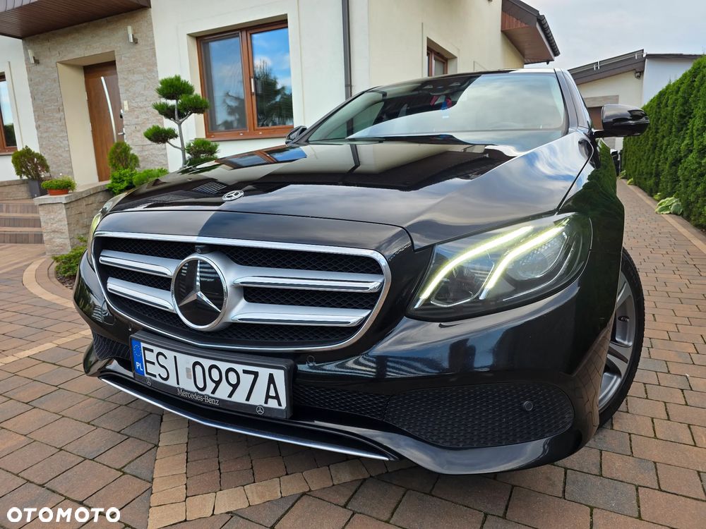 Mercedes-Benz Klasa E 220 d 9G-TRONIC Avantgarde - 3