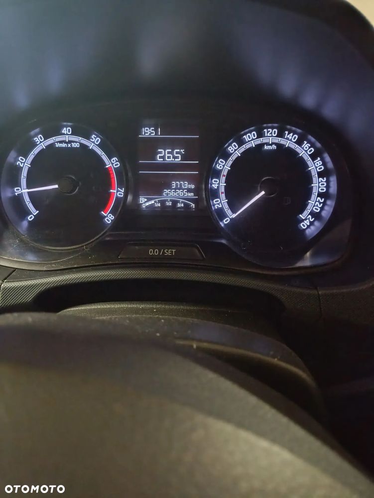 Skoda Fabia 1.0 TSI Ambition - 10