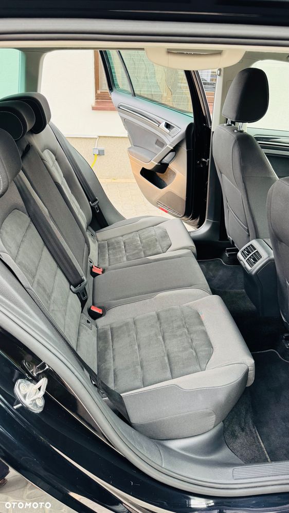 Volkswagen Golf Variant - 13