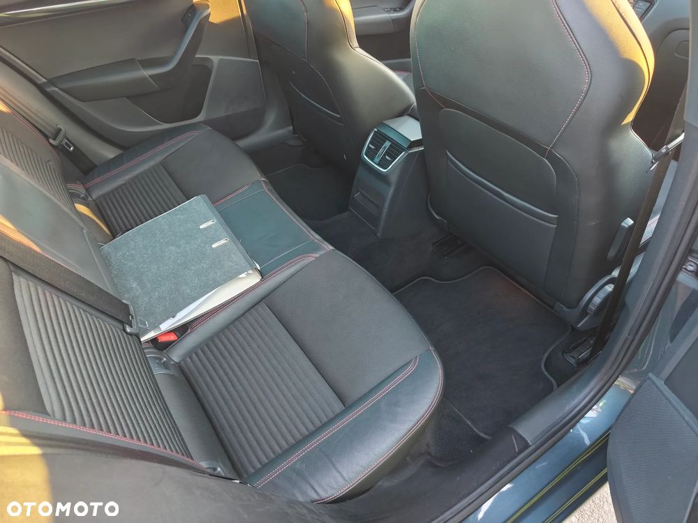 Skoda Octavia 2.0 TDI (Green tec) RS - 15