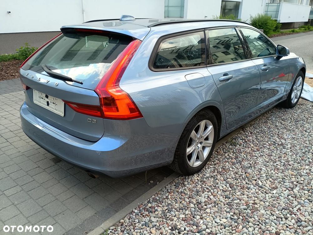 Volvo V90 D3 - 10