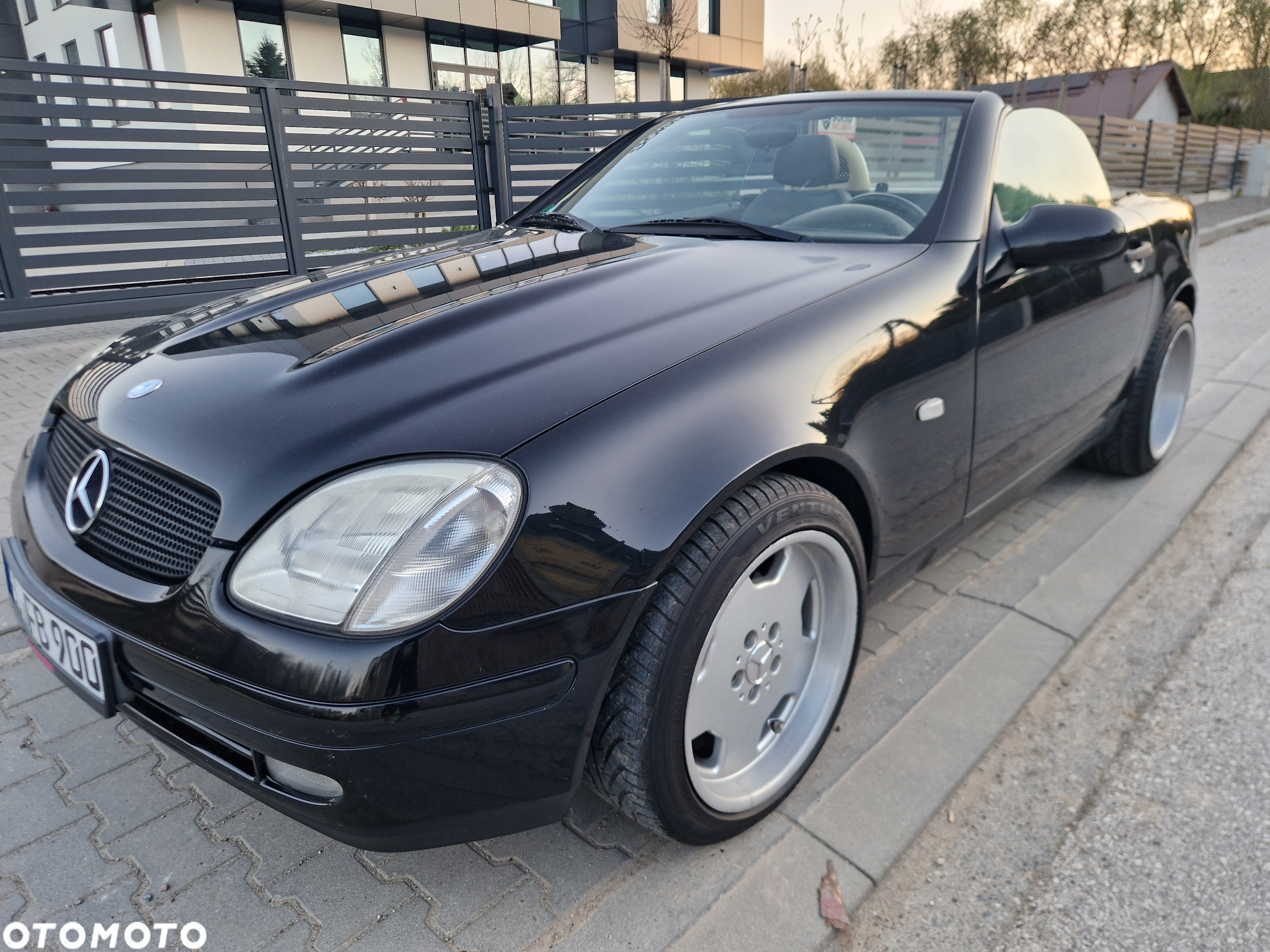 Mercedes-Benz SLK 200 - 11