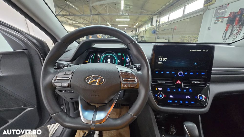 Hyundai IONIQ Plug-in-Hybrid 1.6 GDI Style - 13