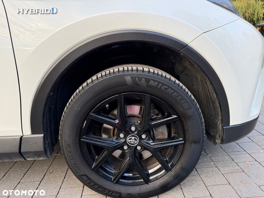 Toyota RAV4 Hybrid Premium 4x4 - 9