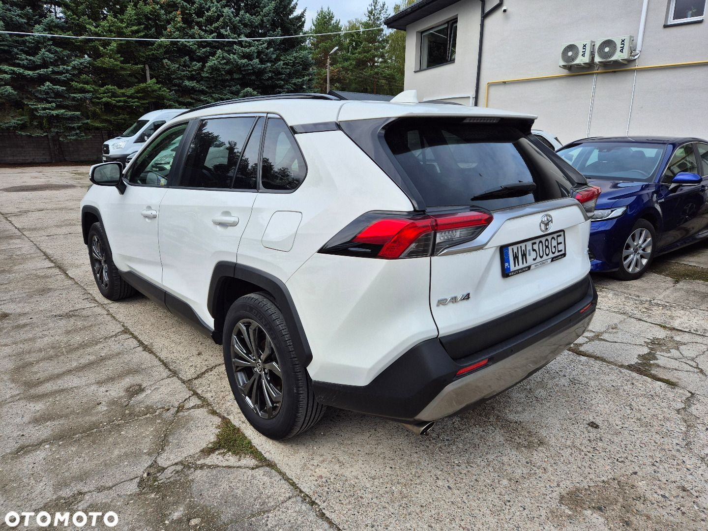 Toyota RAV4 - 4