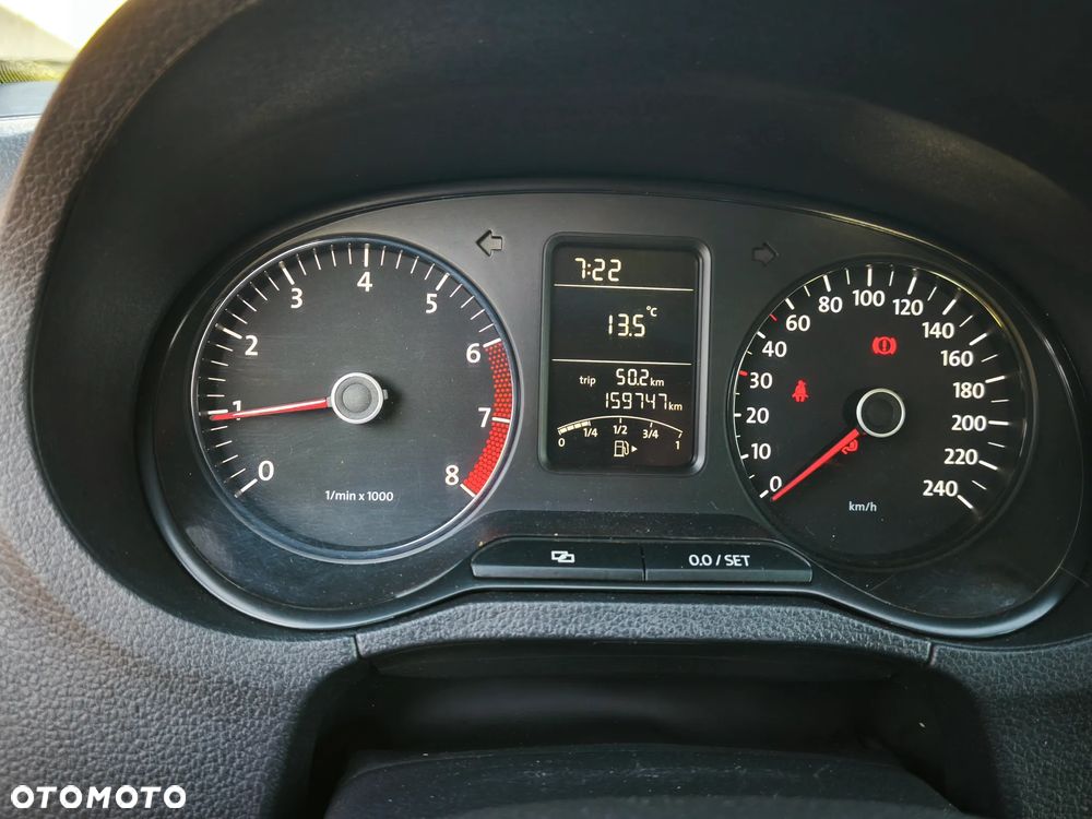 Volkswagen Polo - 14