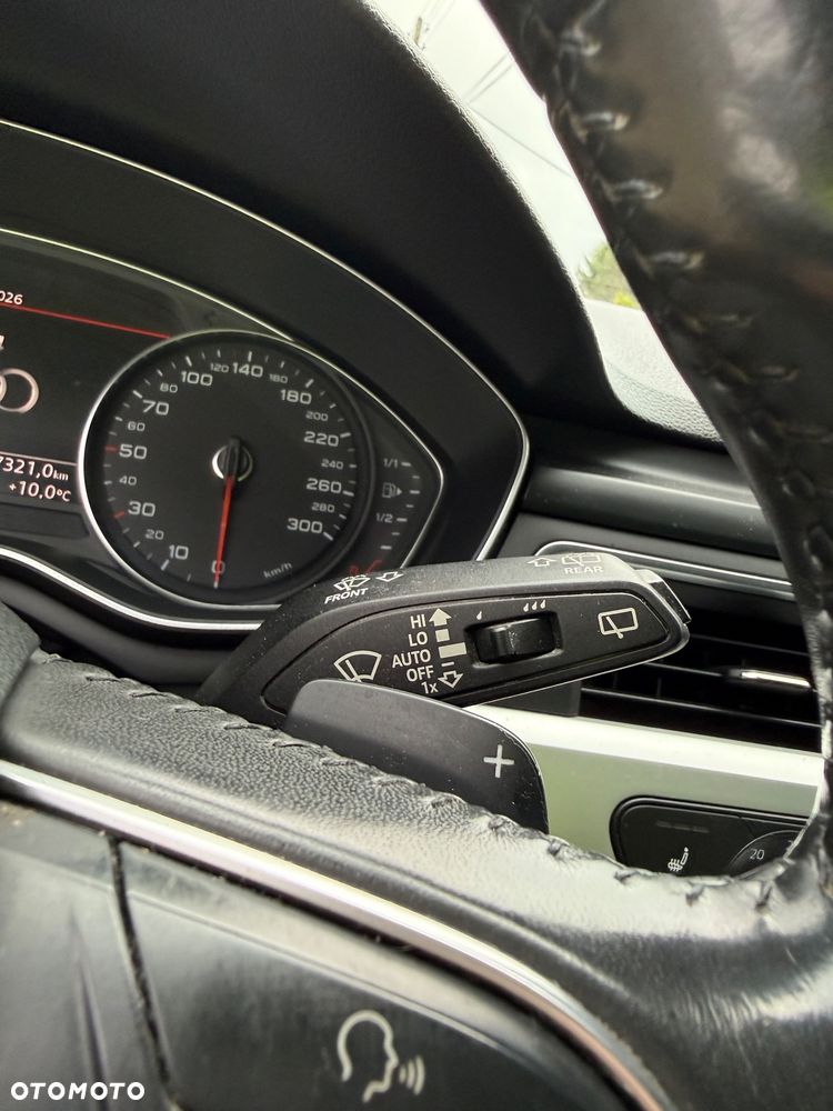 Audi A4 Avant 2.0 TDI ultra S tronic design - 19