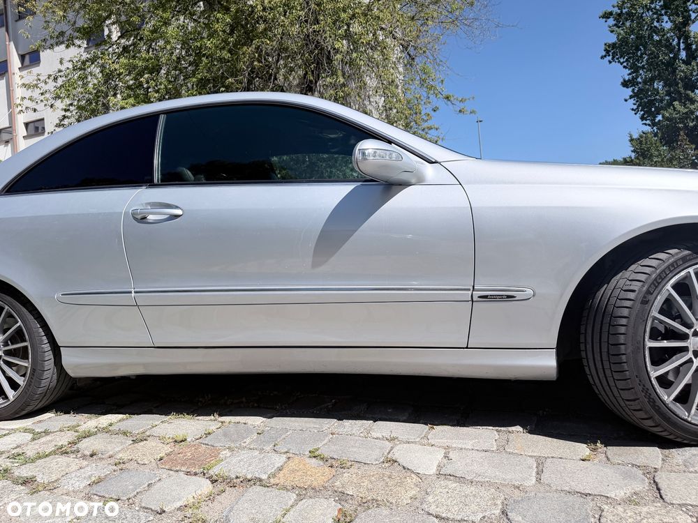 Mercedes-Benz CLK 220 CDI Automatik Avantgarde Sport Edition - 8