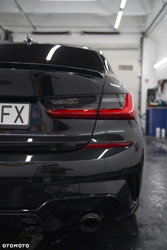 BMW Seria 3 330i M Sport sport - 6