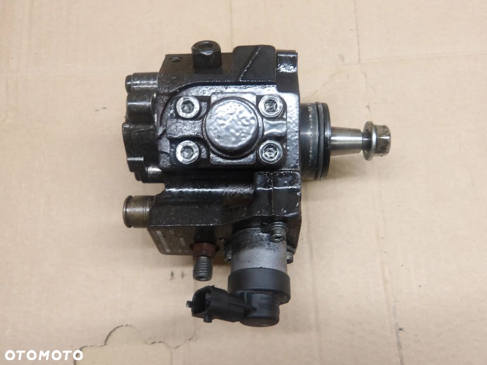 KIA CEED SW II 12-18r. 1.6 CRDI POMPA WTRYSKOWA 33100-2A420 - 1