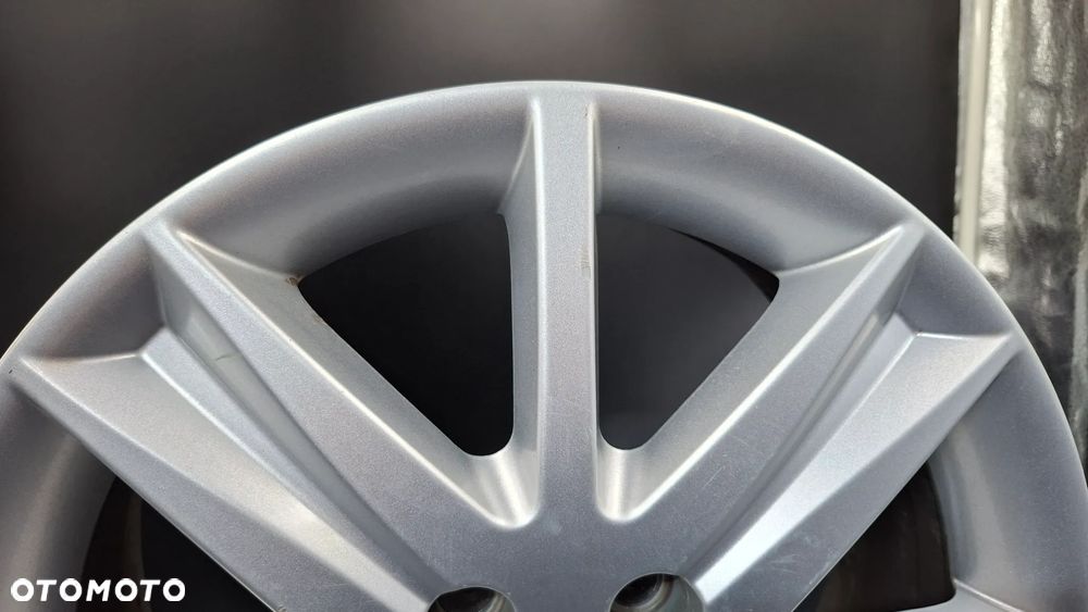 Felga Aluminiowa 17 Megane II Scenic II 4x100 ET 49 8200313584 - 4