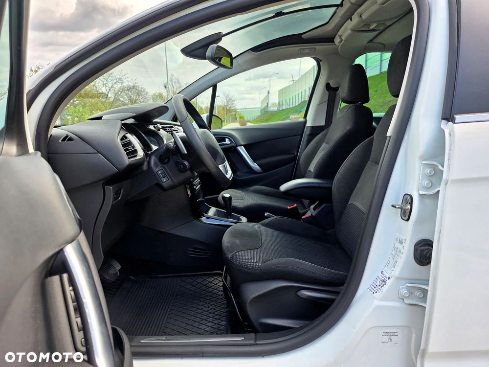 Citroën C3 1.4 VTi Exclusive MAP - 11