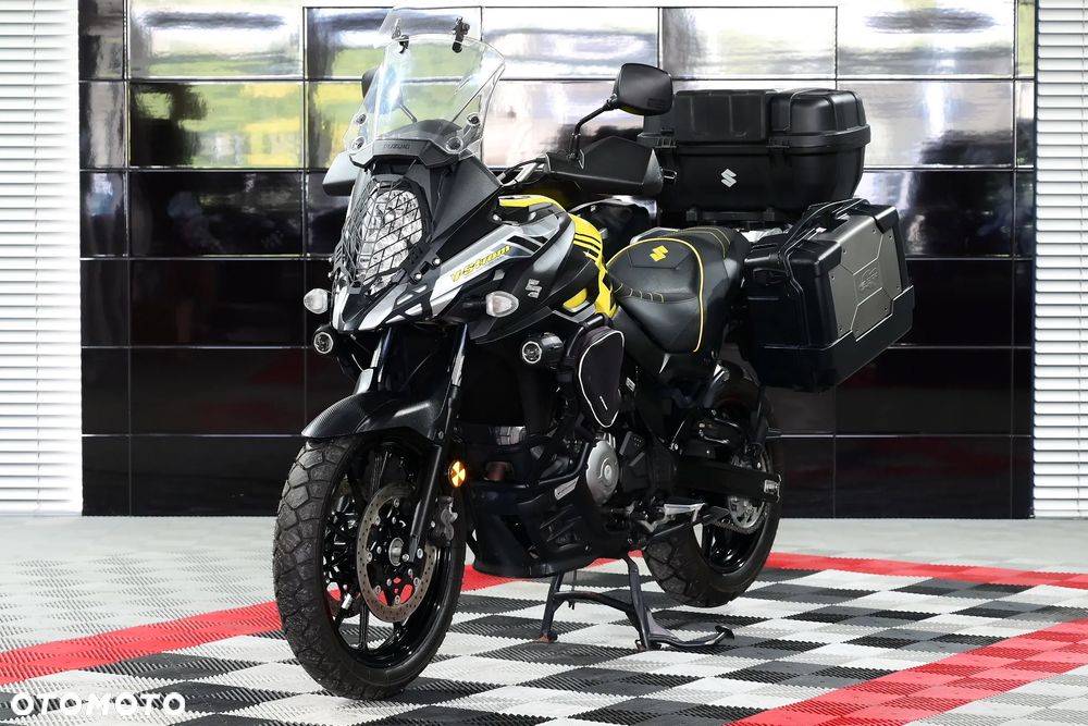 Suzuki V-STROM - 22