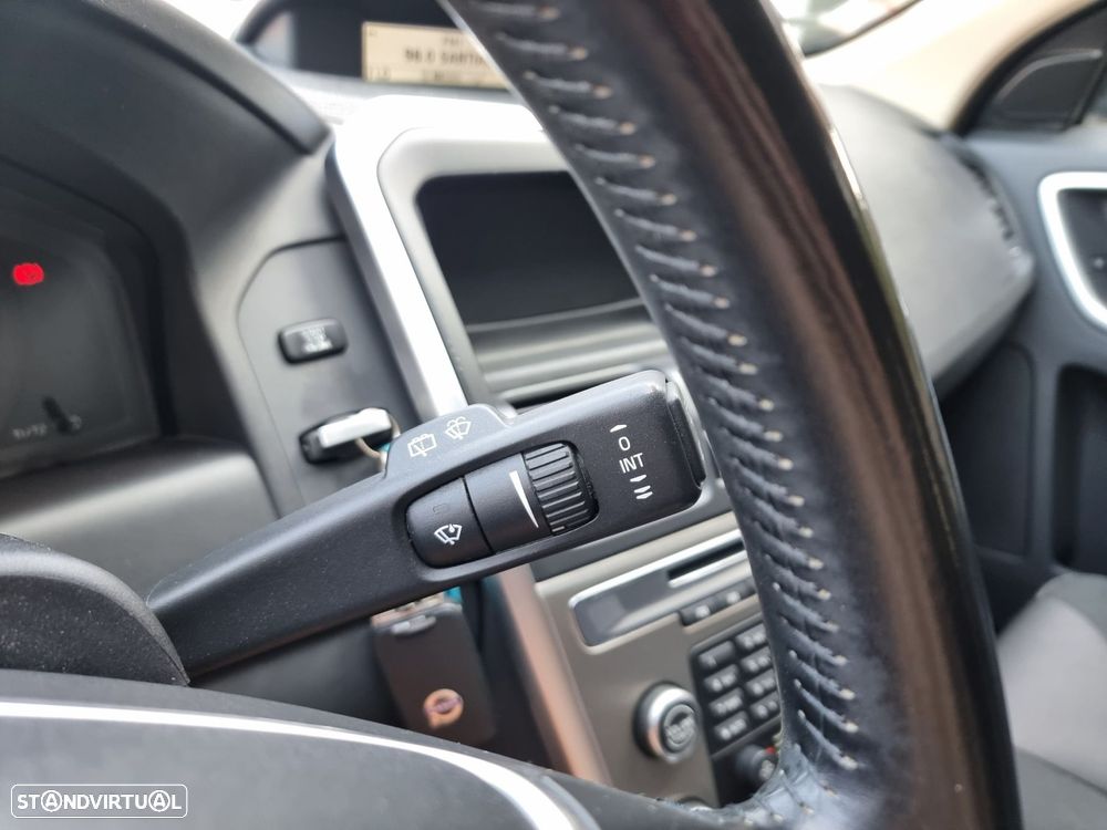 Volvo XC 60 2.0 D3 Drive - 16