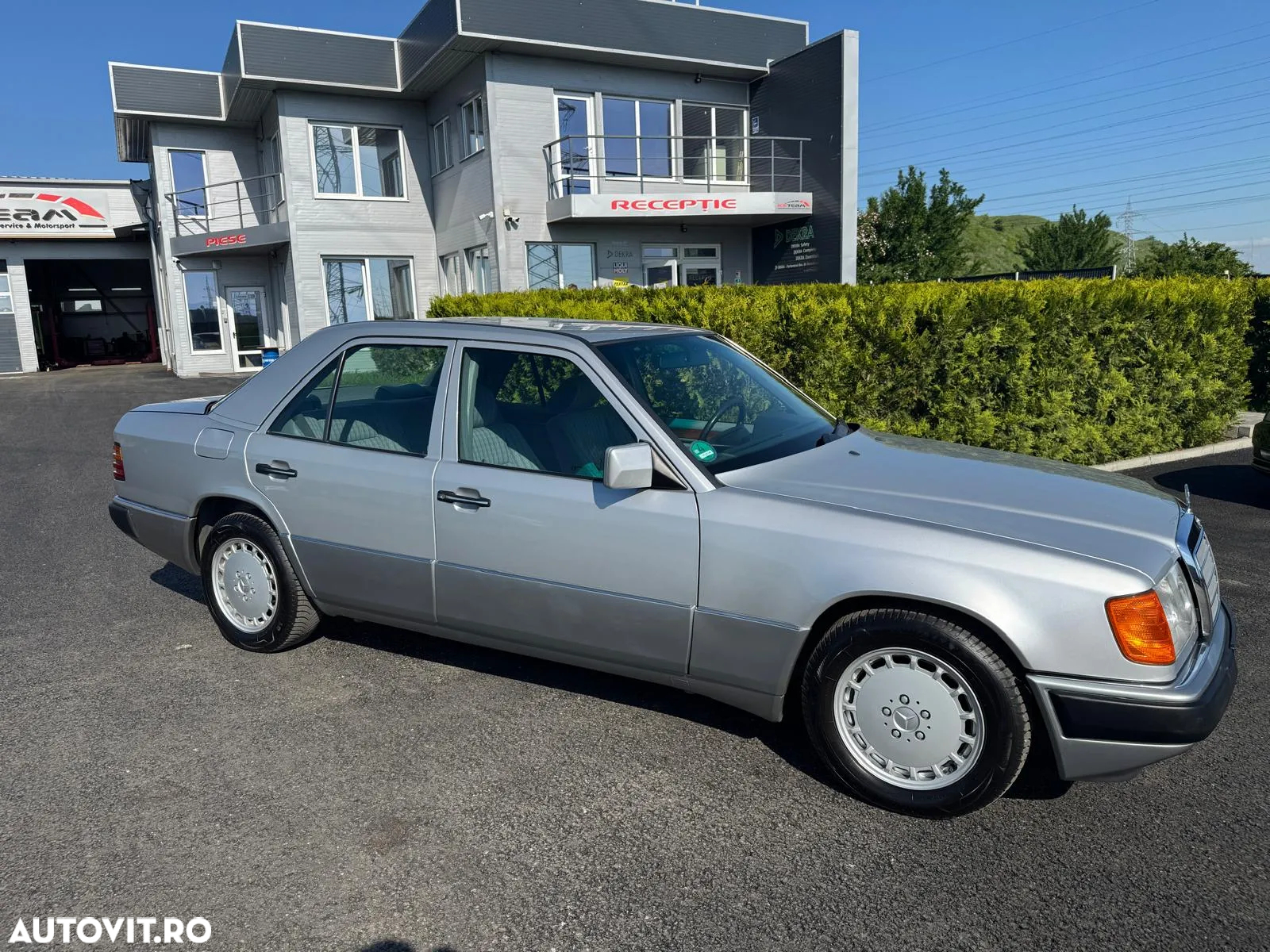 Mercedes-Benz E - 5