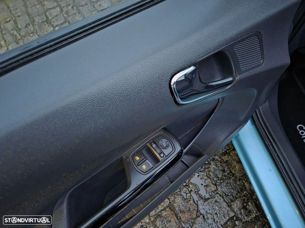 Opel Corsa 1.2 Connect Easytronic - 19