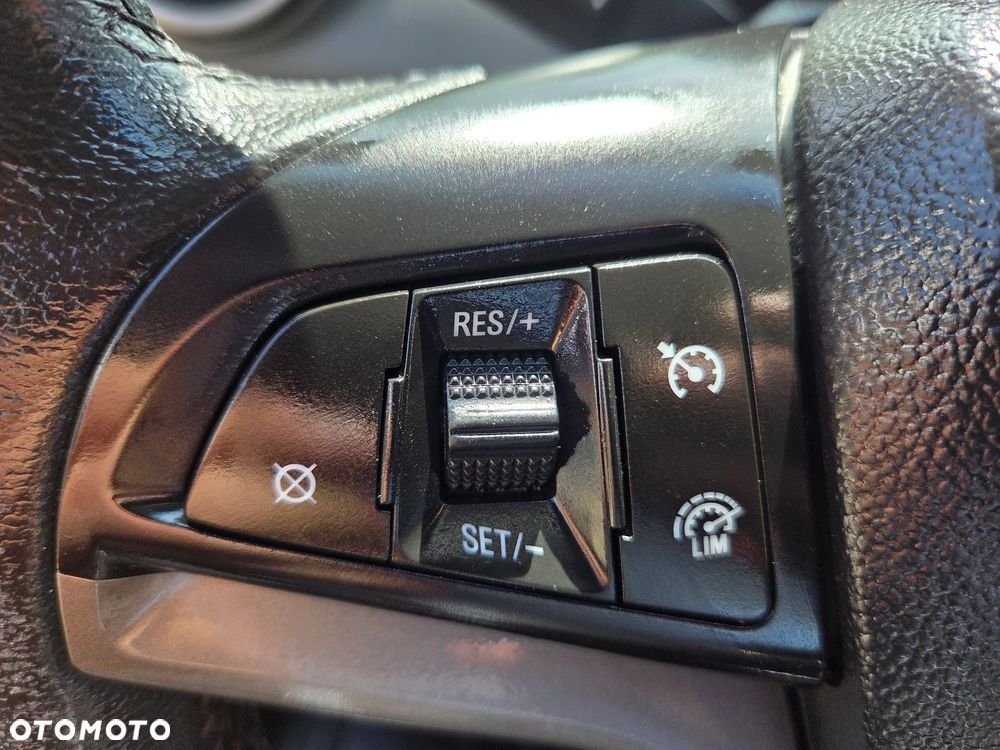 Chevrolet Aveo 1.6 LTZ - 25