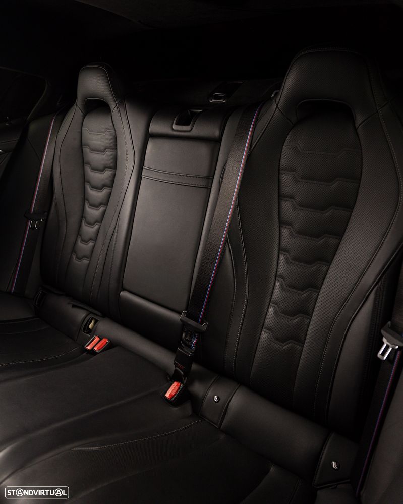 BMW 840 Gran Coupé d xDrive Pack M - 26