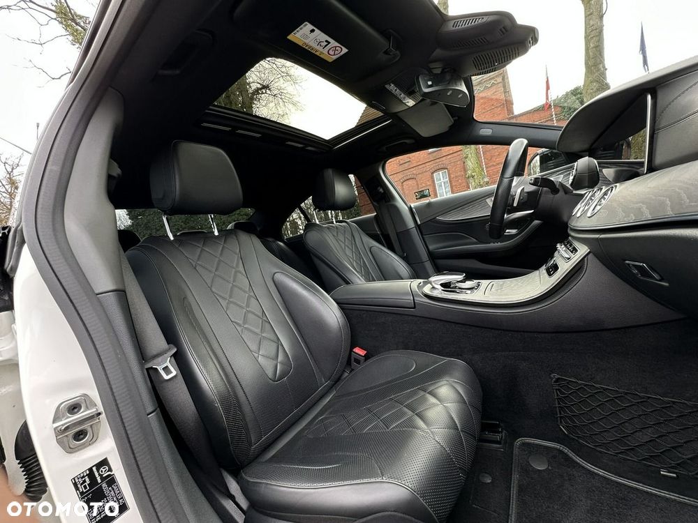 Mercedes-Benz CLS - 9