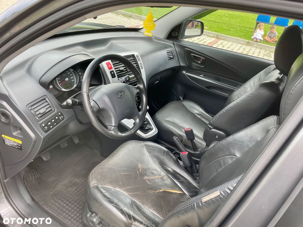 Hyundai Tucson 2.0 CRDi Premium - 11