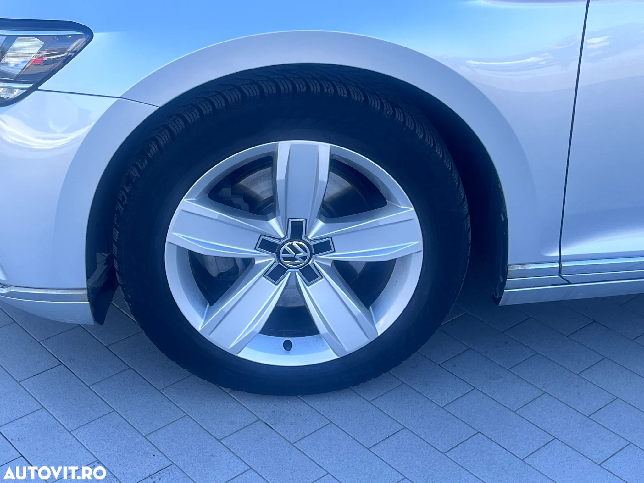 Volkswagen Passat Variant 2.0 TDI DSG Highline - 6