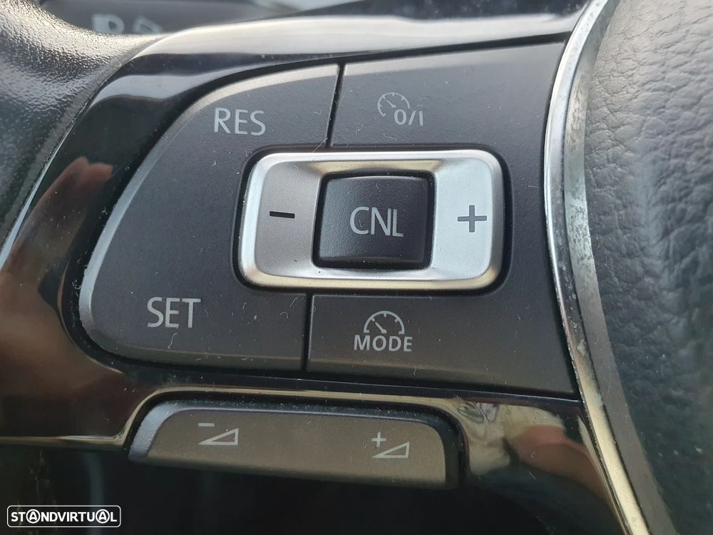 VW Golf Variant 1.6 TDi BlueMotion Confortline - 33