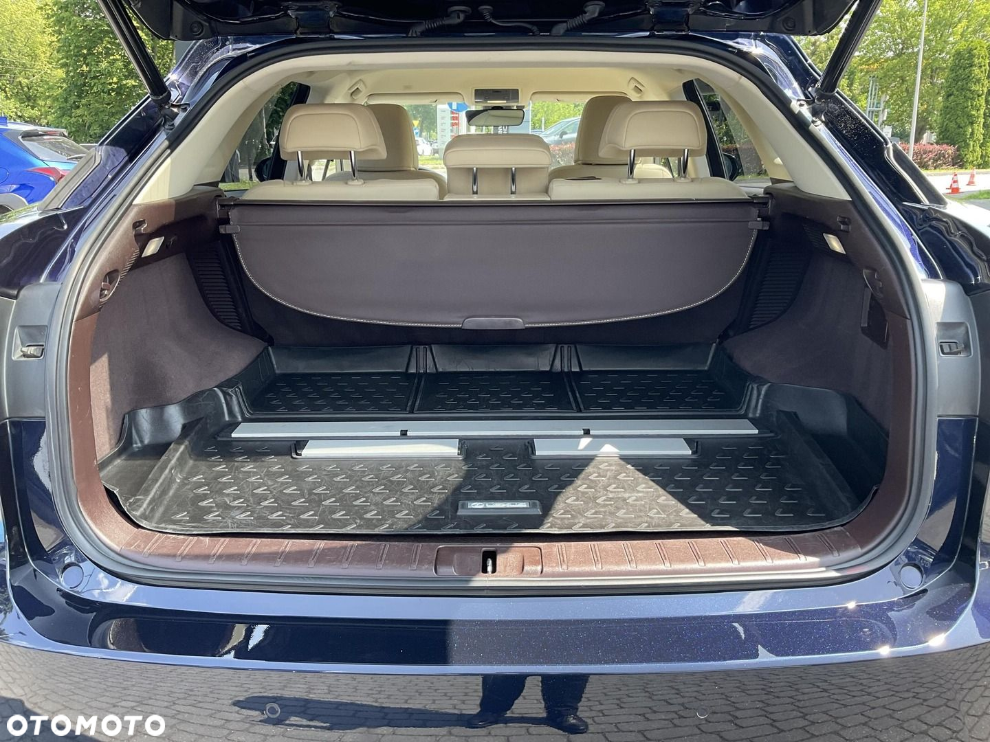 Lexus RX 450h Business Edition - 17