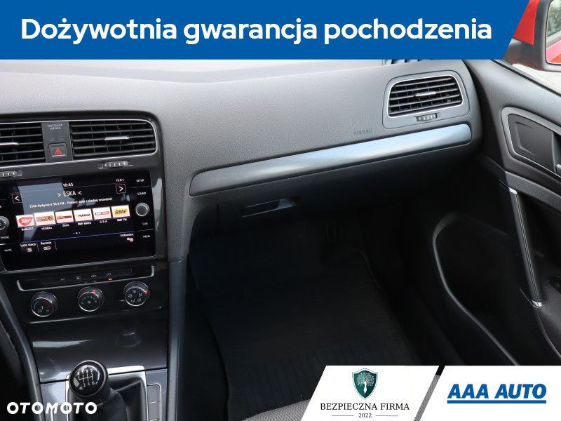 Volkswagen Golf Variant - 10