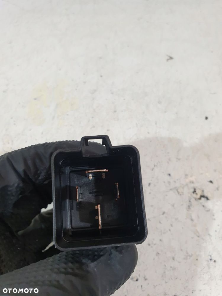 PRZEKAŹNIK ROZRUSZNIKA 9207913 BMW F30 F31 F20 EUR 3.0D - 5