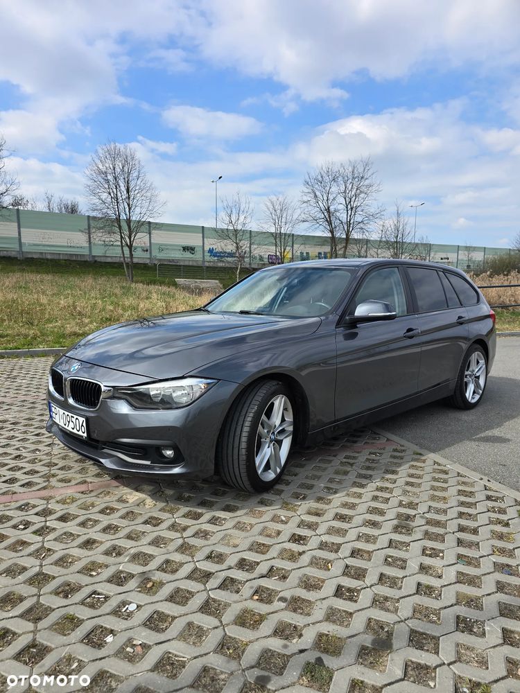 BMW Seria 3 320d Edition Luxury Line Purity - 18