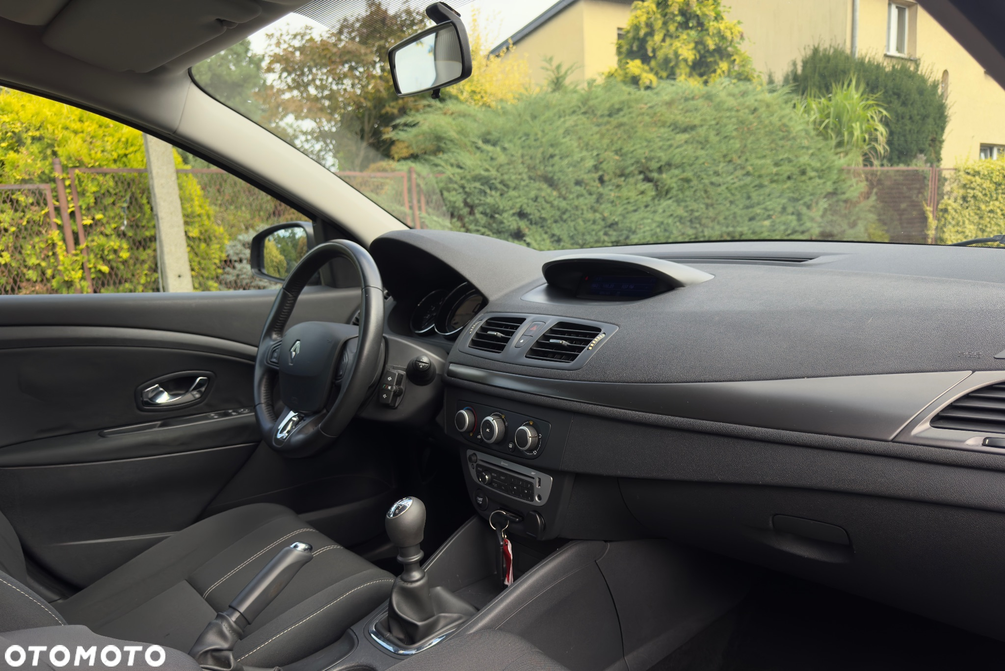 Renault Megane 1.5 dCi Energy Life EU6 - 17